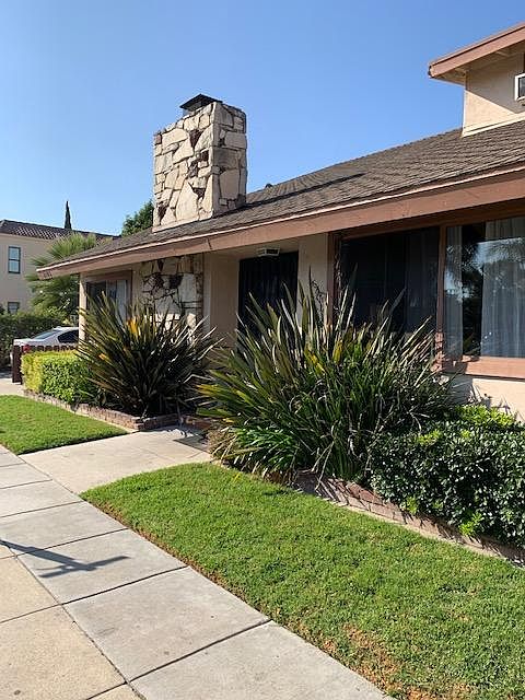 1st image of 3105 E 4th St #3-3105-03