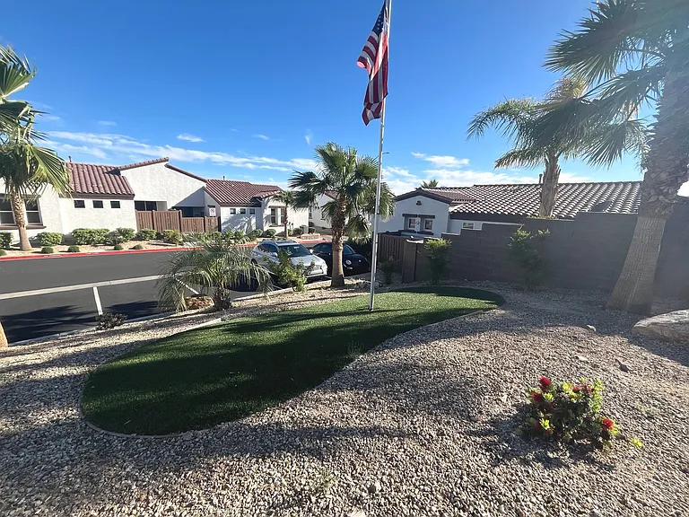 1533 Franklin Ln — Photo 75