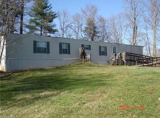 1005 Parkview Dr, King, NC 27021