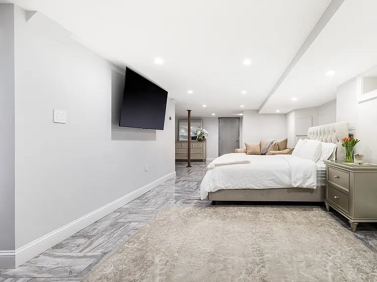 641 Little Bird Rd — Photo 24