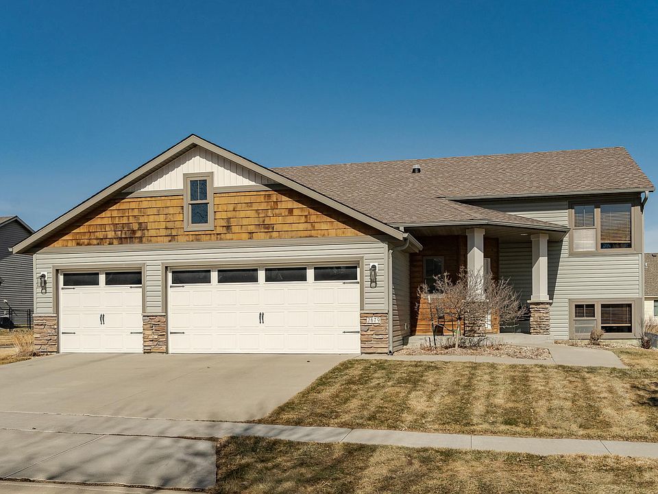 1st image of 2679 Flagstone Ln NW
