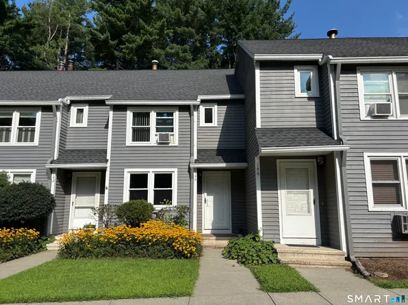 144 Fairway Drive #144, Cheshire, CT 06410