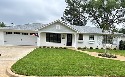 3032 Santa Elena Dr Photo 1