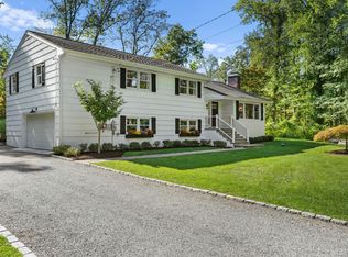 99 Wardwell Dr, New Canaan, CT 06840