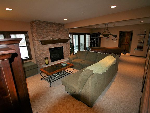 4th image of 8449 Canterbury Dr