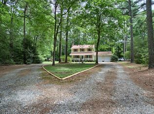 854 Lovers Ln, Mathews, VA 23109