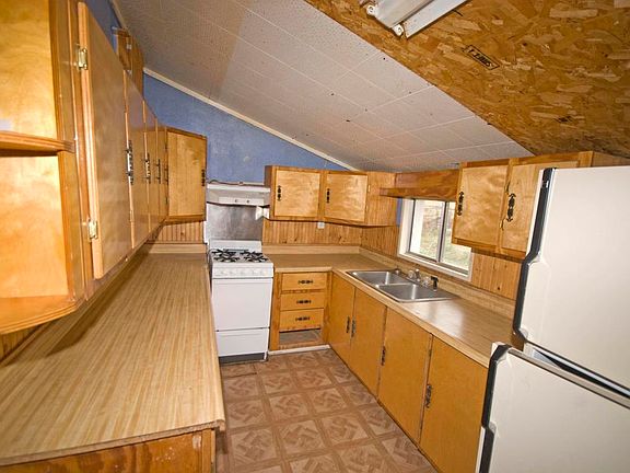 5th image of 416 N Grant Ln