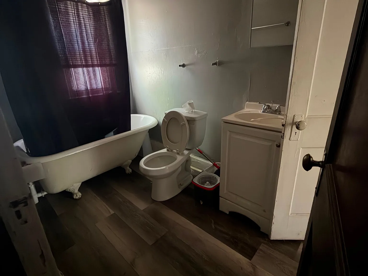 2 bed, $800 — Photo 1