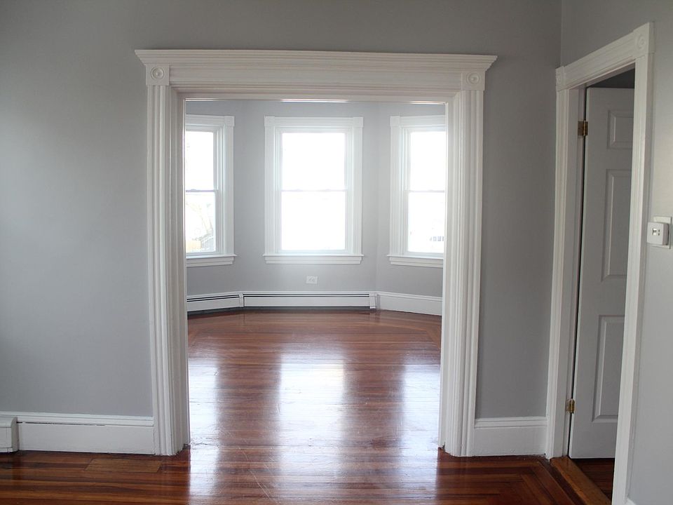 1st image of 77 Englewood Ave #2