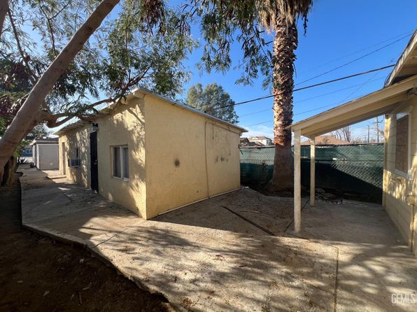 bakersfield-california-18890034 picture