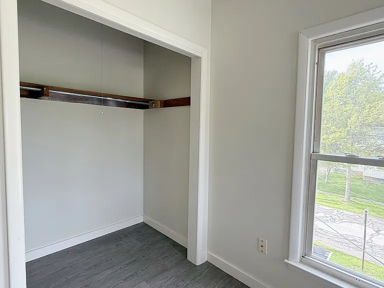 800 W Riddle Ave #B — Photo 12