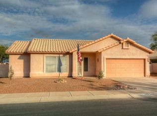 8904 N Willeta Dr, Tucson, AZ 85743