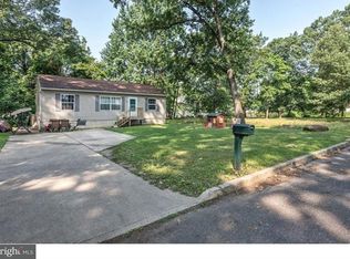 811 S Snowden Ave, Cinnaminson, NJ 08077
