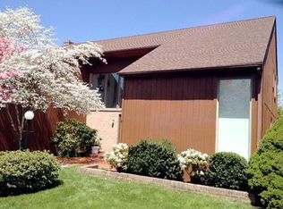 979 Mill Mar Rd, Lancaster, PA 17601