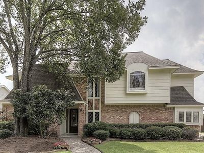 16619 Aldenham Pl, Spring, TX, 77379