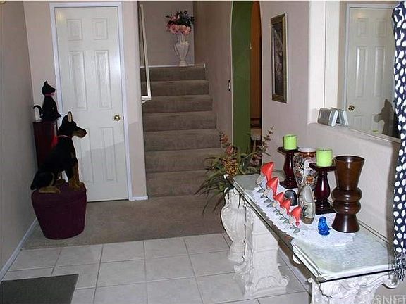 4th image of 17726 Kinzie St Unit 36
