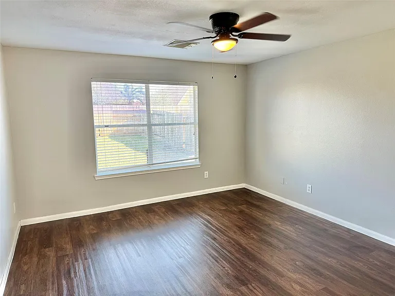 2911 Silver Shore Ln — Photo 5
