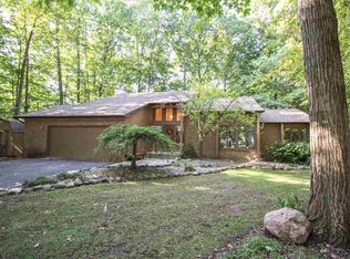 9294 Eton Ct, Swartz Creek, MI 48473