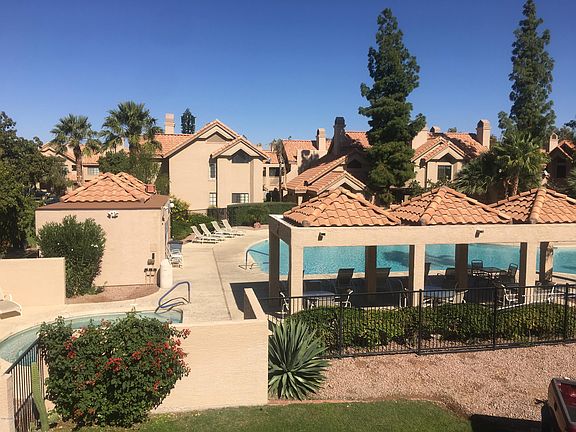 3rd image of 1001 N Pasadena St #20