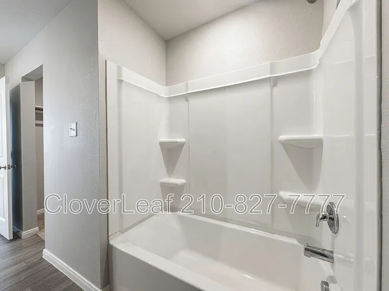 1317 Orchard Oaks — Photo 32