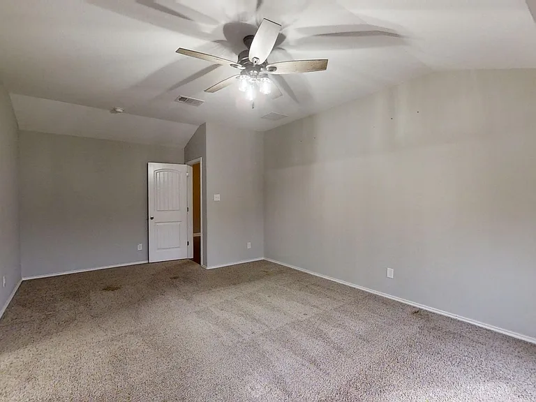 2915 Thunder Gulch — Photo 16