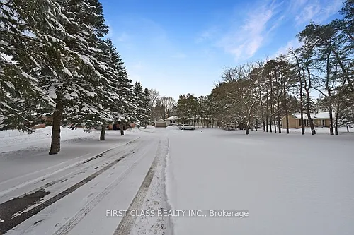 5373 Aurora Rd Photo 1