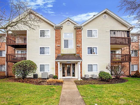 2nd image of 1410 Lake Pointe Way #14105