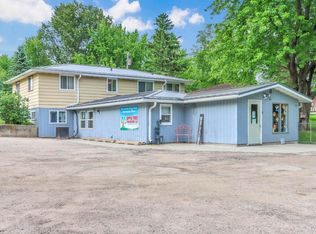 806-808 E Vilas St #SR, Marshfield, WI 54449