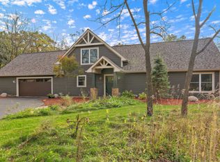 6503 Sycamore Ct, McHenry, IL 60050