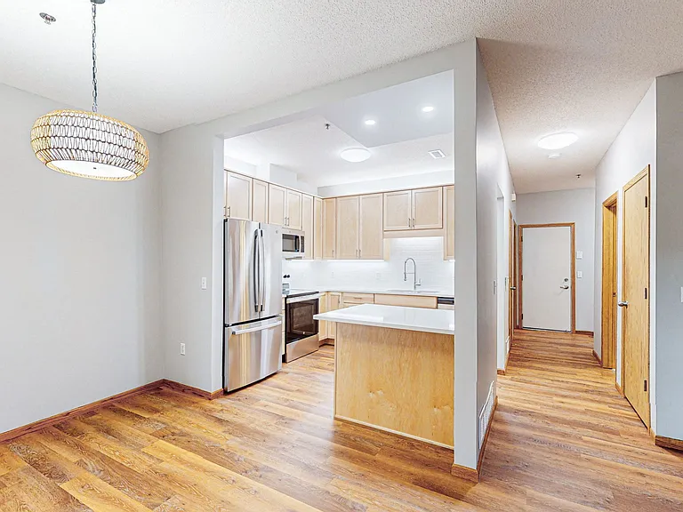 Cedar Pointe Townhomes — Photo 110