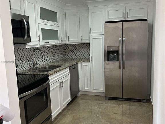 4th image of 5271 SW 8th St APT 313