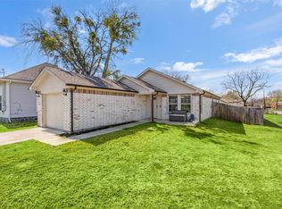 300 Lipscomb St, Cleburne, TX 76031