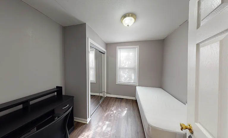 1310 E Fayette St #1 — Photo 8