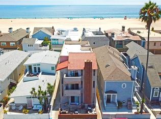 929 W Balboa Blvd, Newport Beach, CA 92661