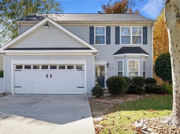 4130 Crestwood Cir, Winston Salem, NC 27107