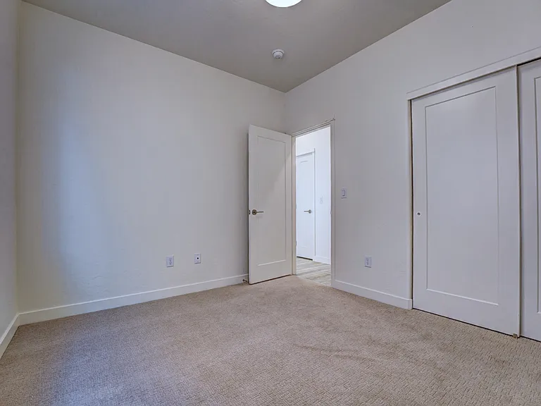 1914 Korima Dr — Photo 34