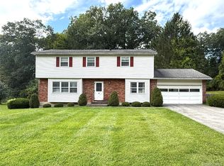 51 Stuart Dr, Poughkeepsie, NY 12603