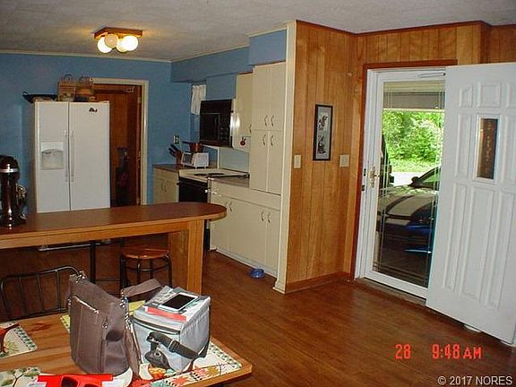 3rd image of 275 N 434