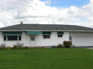 1767 S Huron Rd, Kawkawlin, MI 48631