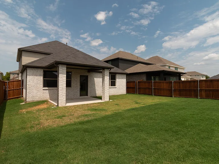 1140 Enchanted Rock Ln — Photo 41