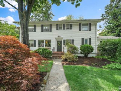 14 Walnut Dr, Tenafly, NJ, 07670