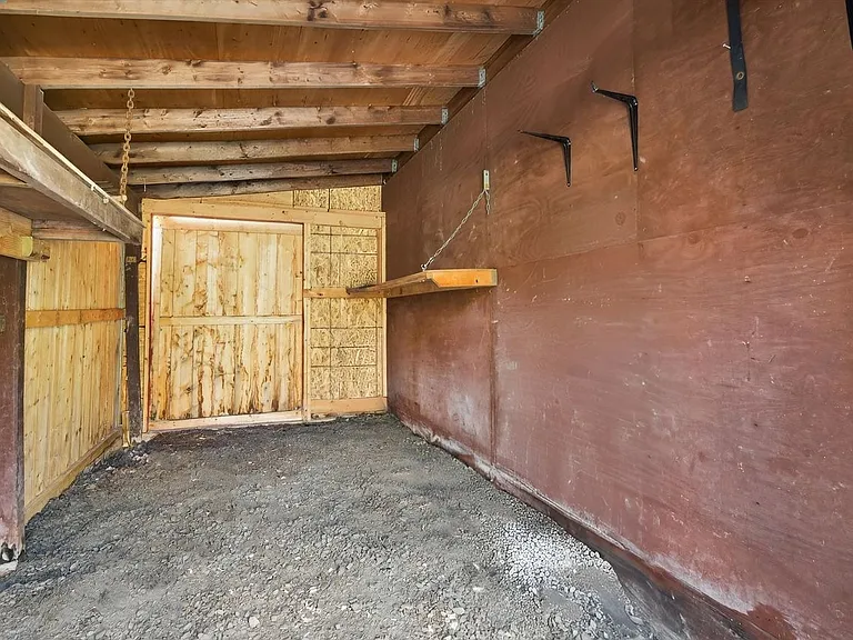 42 Butrick Rd #O — Photo 9