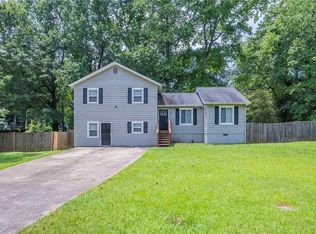 3156 Sasanqua Ln SW, Marietta, GA 30008