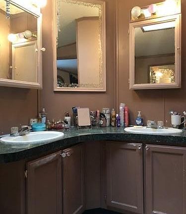 2nd image of 4008 112th Ave