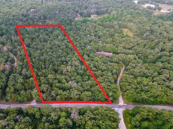 12800 Hunters Creek Rd, College Station, TX 77845