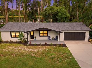 730 Crystal Lake Rd, Lutz, FL 33548