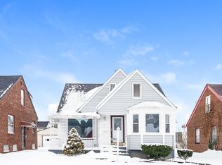 15804 Throckley Ave, Cleveland, OH 44128