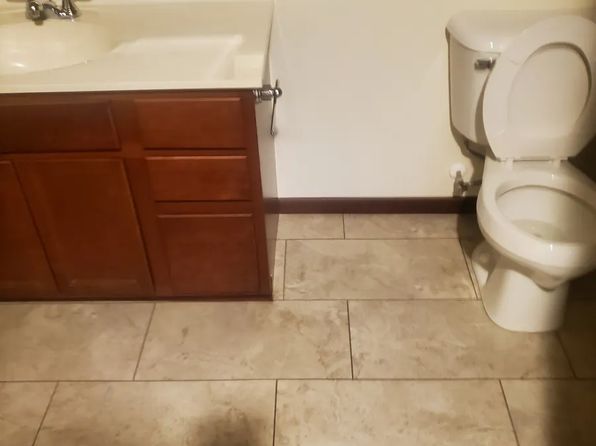 2150 Abbey Rd #18, Onalaska, WI 54650