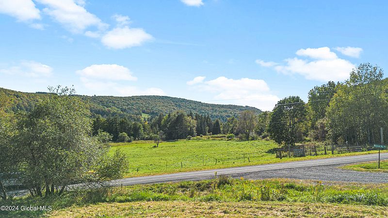 5th image of L11.114 Sam Lape Road