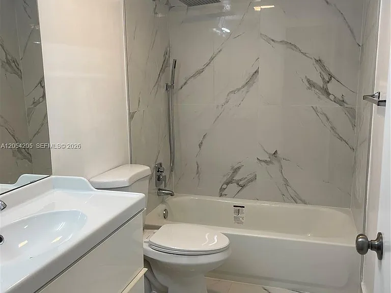 6175 NW 57th St #116 — Photo 3
